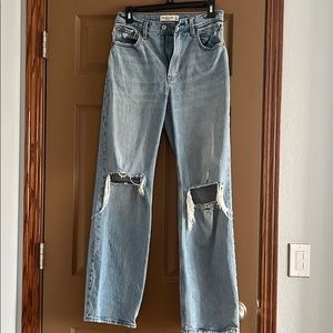 Abercrombie 27/4 regular 90s Relaxed High Rise
